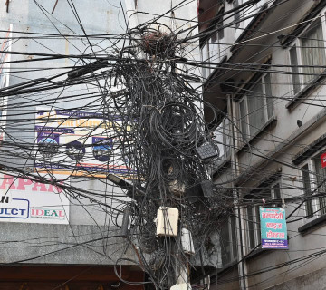बालेनले भनेअनुसार काठमाडौंका सबै तार अन्डरग्राउन्ड गर्न कति सम्भव ? 